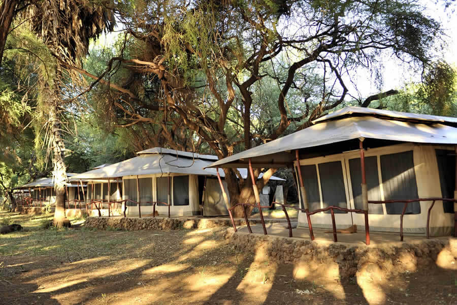 Larsens Tented Camp