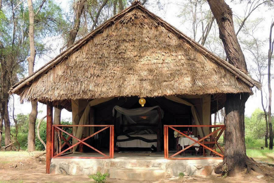 Loyk Tsavo Camp 